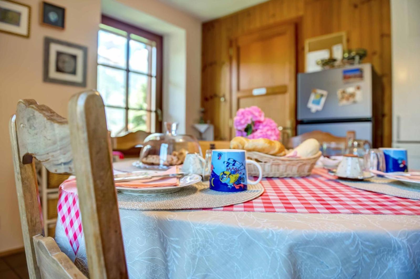 Issogne Il Pellegrino Bed & Breakfast エクステリア 写真